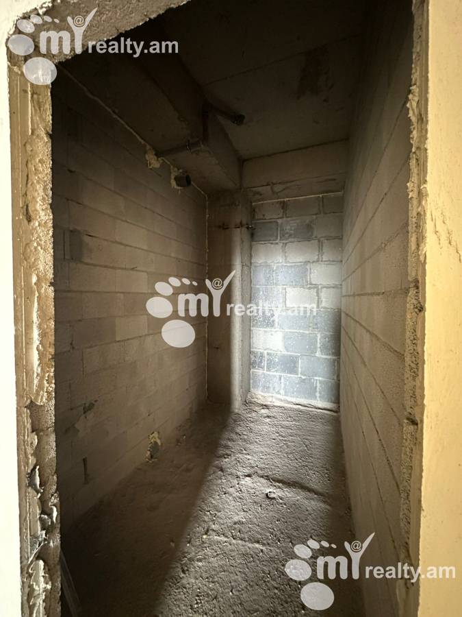 Купить 3 комнатную квартиру К. Улнеци ул., Канакер-Зейтун Ереван, 156448