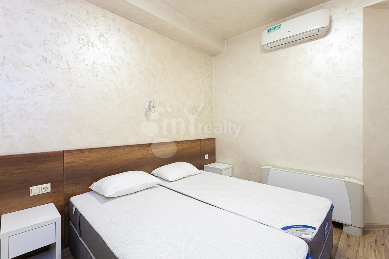 3 bedroom apartment for rent Sayat-Nova Ave, Center Yerevan, 161967