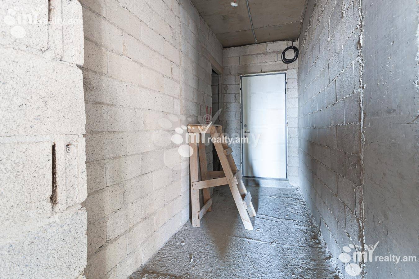 4 bedroom apartment for sale Leo St, Center Yerevan, 152660