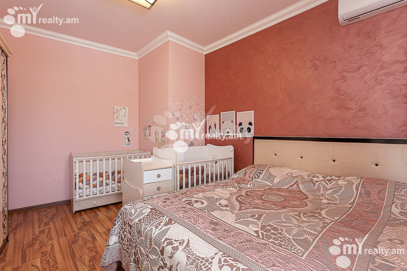 3 bedroom apartment for sale Dzorap St, Center Yerevan, 151500
