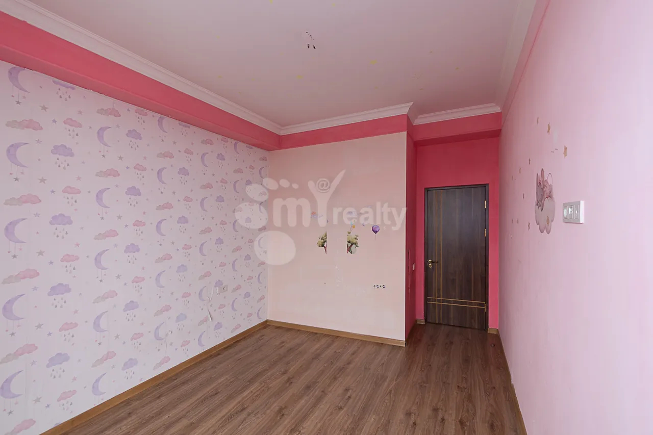 4 bedroom apartment for sale Sasna Тsrer St, Davtachène Yerevan, 159008