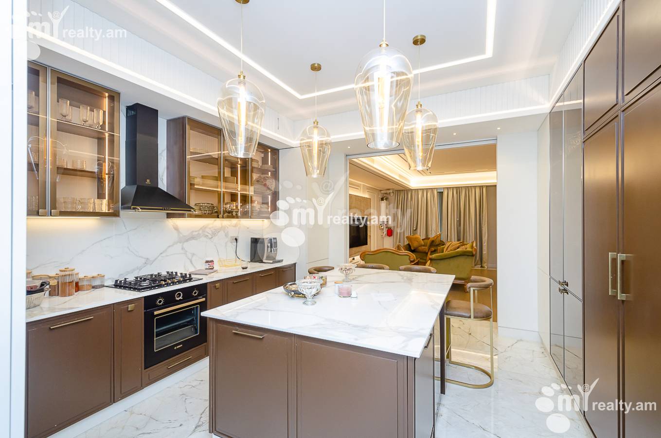 3 bedroom apartment for sale Aram St, Center Yerevan, 149923