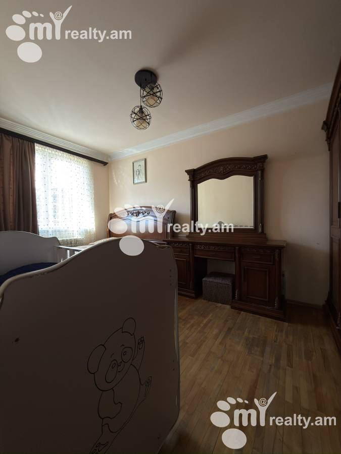 4 bedroom apartment for sale Gyulbenkyan St, Arabkir Yerevan, 159881