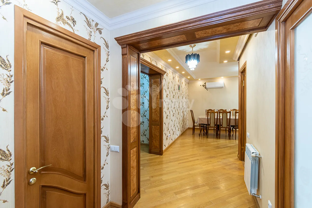 4 bedroom apartment for sale Ghapantsian St, Arabkir Yerevan, 160065