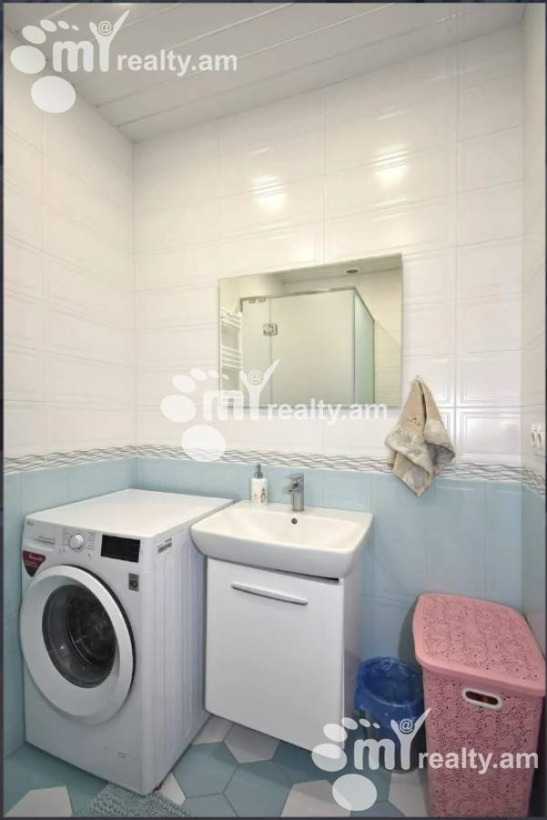 3 սենյականոց բնակարան  Օրբելի Եղբայրների փող, Արաբկիր Երևան, 152999