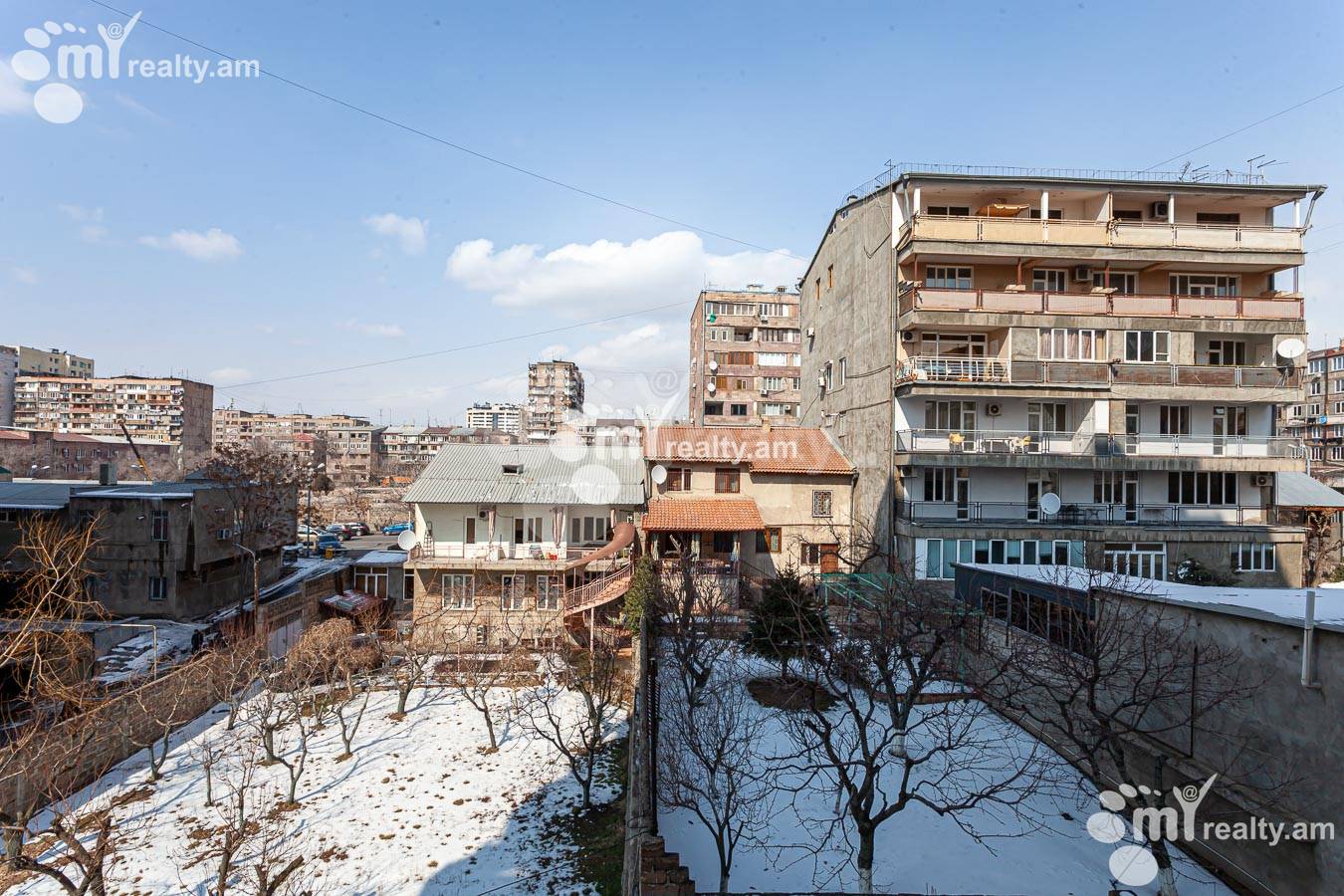 2 bedroom apartment for sale خیابان هامباردزومیان, عربگیر ایروان, 154896