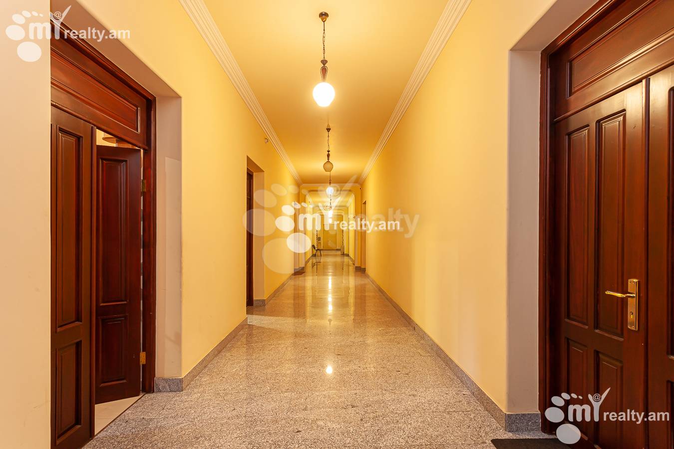 Снять коммерческoе помещение Московян ул, Центр Ереван, 149027