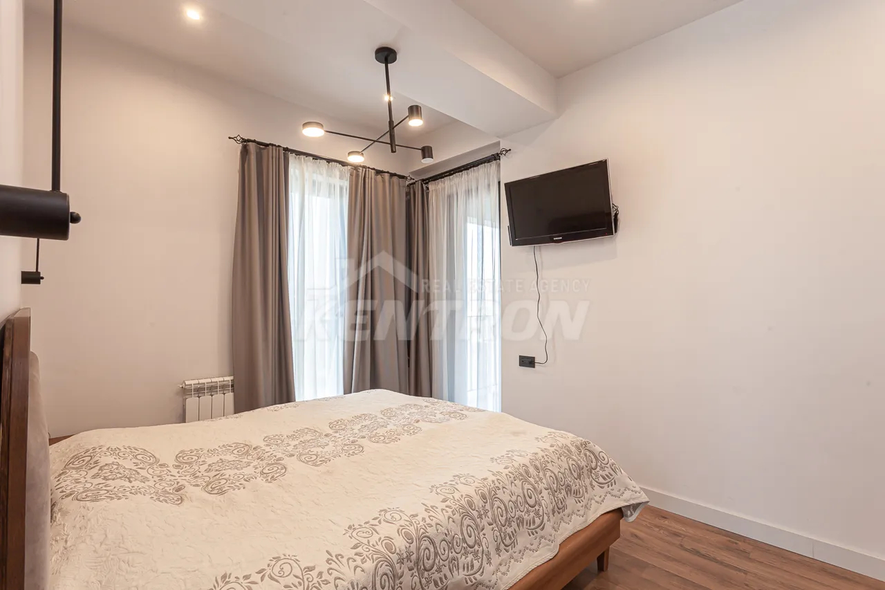 4 bedroom apartment for sale Davtashen 1 district, Dawtaschen Yerevan, 157365
