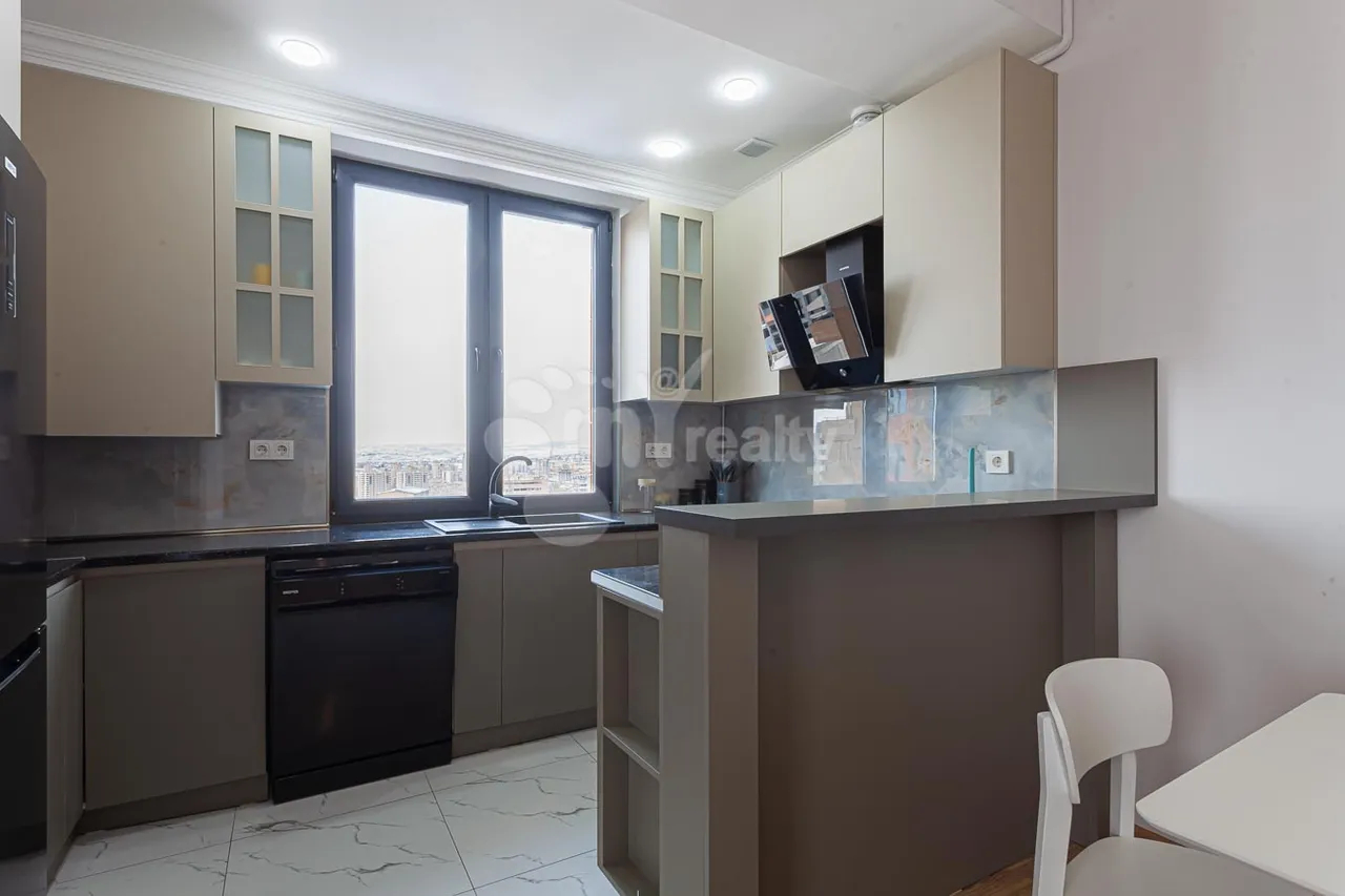 3 սենյականոց բնակարան վարձով Արղության փող, Արաբկիր Երևան, 159955