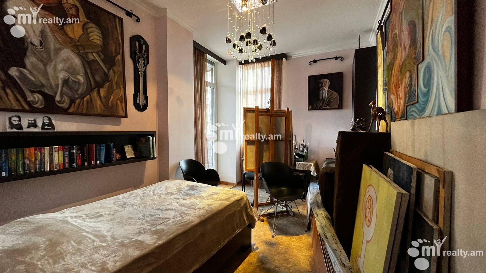 4 bedroom apartment for sale Rostom St, Center Yerevan, 160225