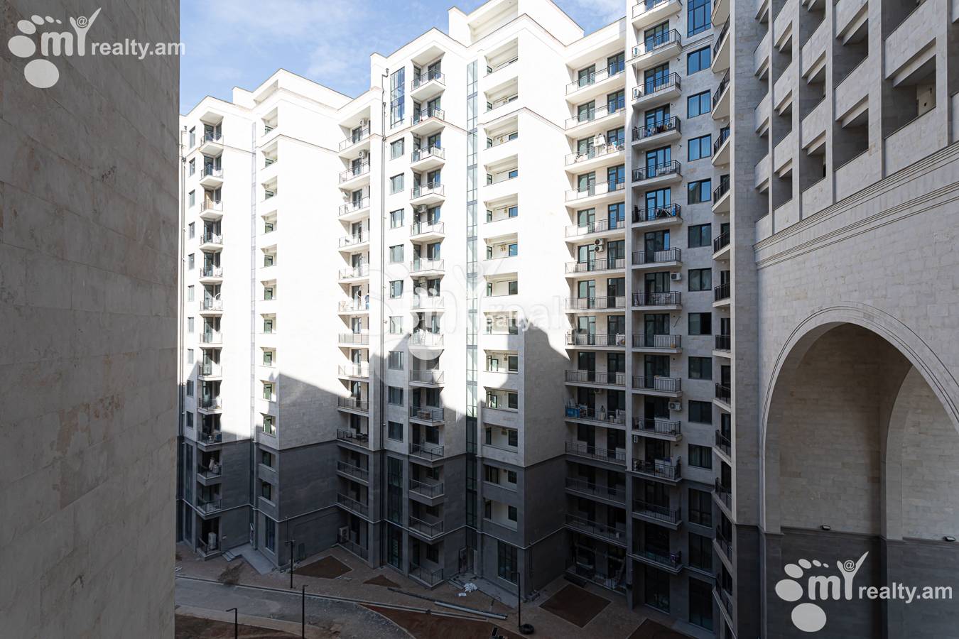 3 սենյականոց բնակարան վարձով Գրիբոեդովի փող, Արաբկիր Երևան, 157033