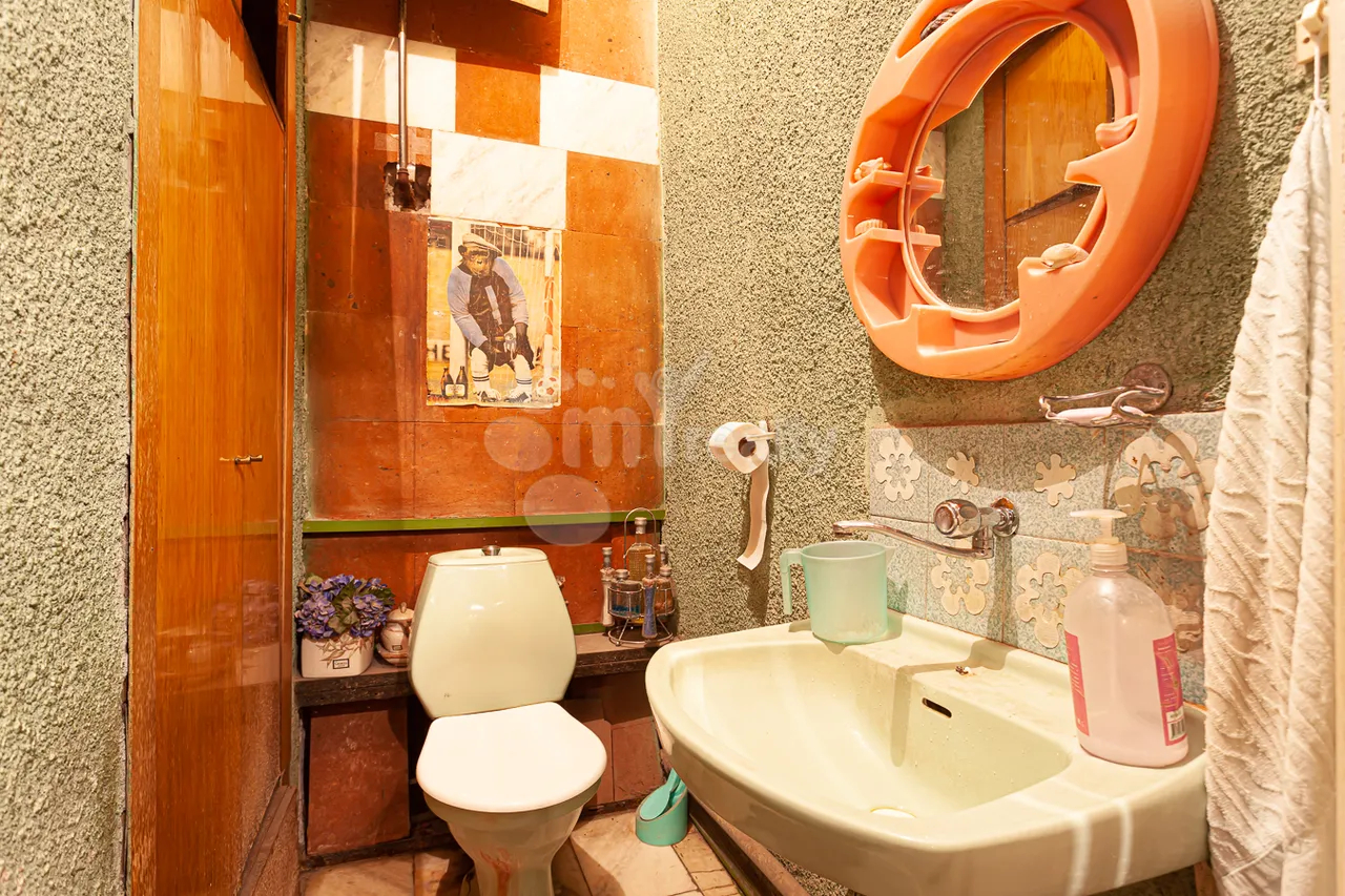 3 bedroom apartment for sale Pushkin St, Center Yerevan, 161163