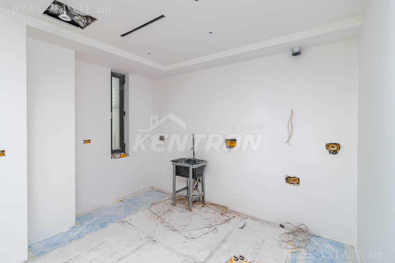 4 bedroom apartment for sale , Center Yerevan, 143141