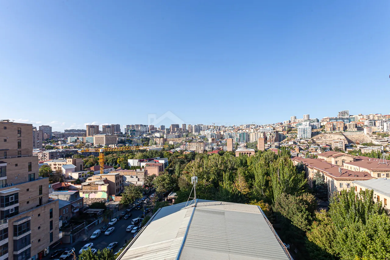 4 bedroom apartment for sale D. Demirchyan St, Center Yerevan, 161940