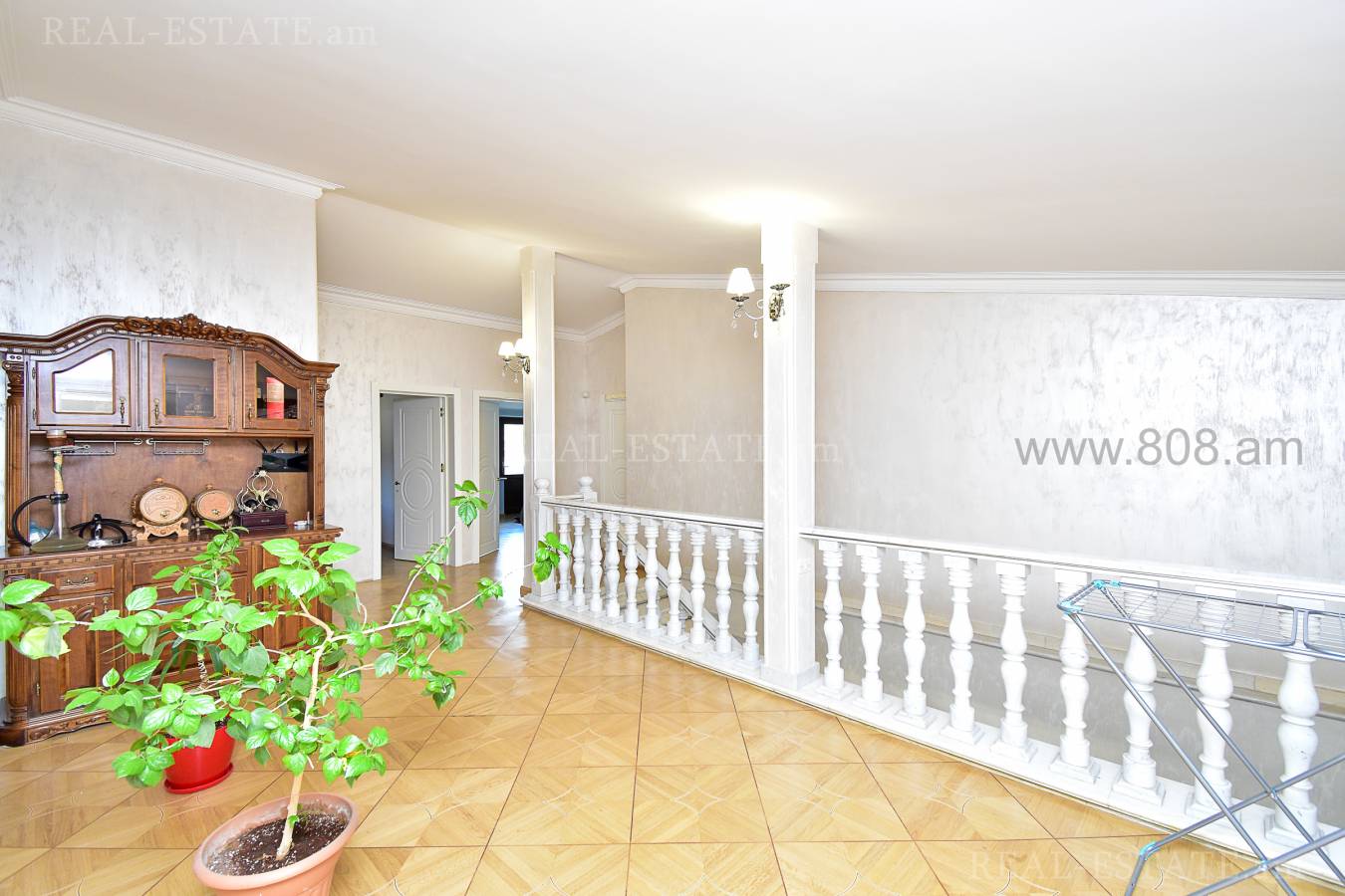 5 bedroom apartment for sale Koghbatsi St, Center Yerevan, 126287