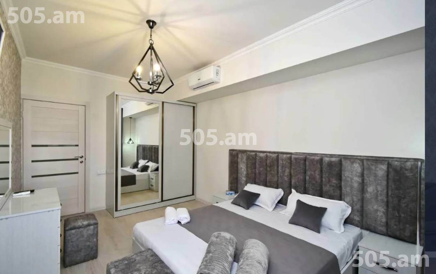 3 bedroom apartment for rent Koghbatsi St, Center Yerevan, 146320