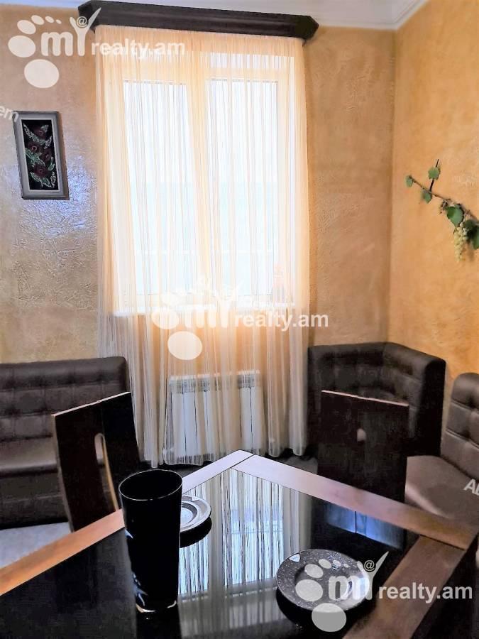 House for rent خیابان آنتارایین, مرکز شهر ایروان, 138622