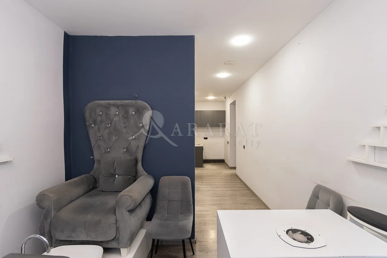 Снять коммерческoе помещение Терян ул, Центр Ереван, 158207