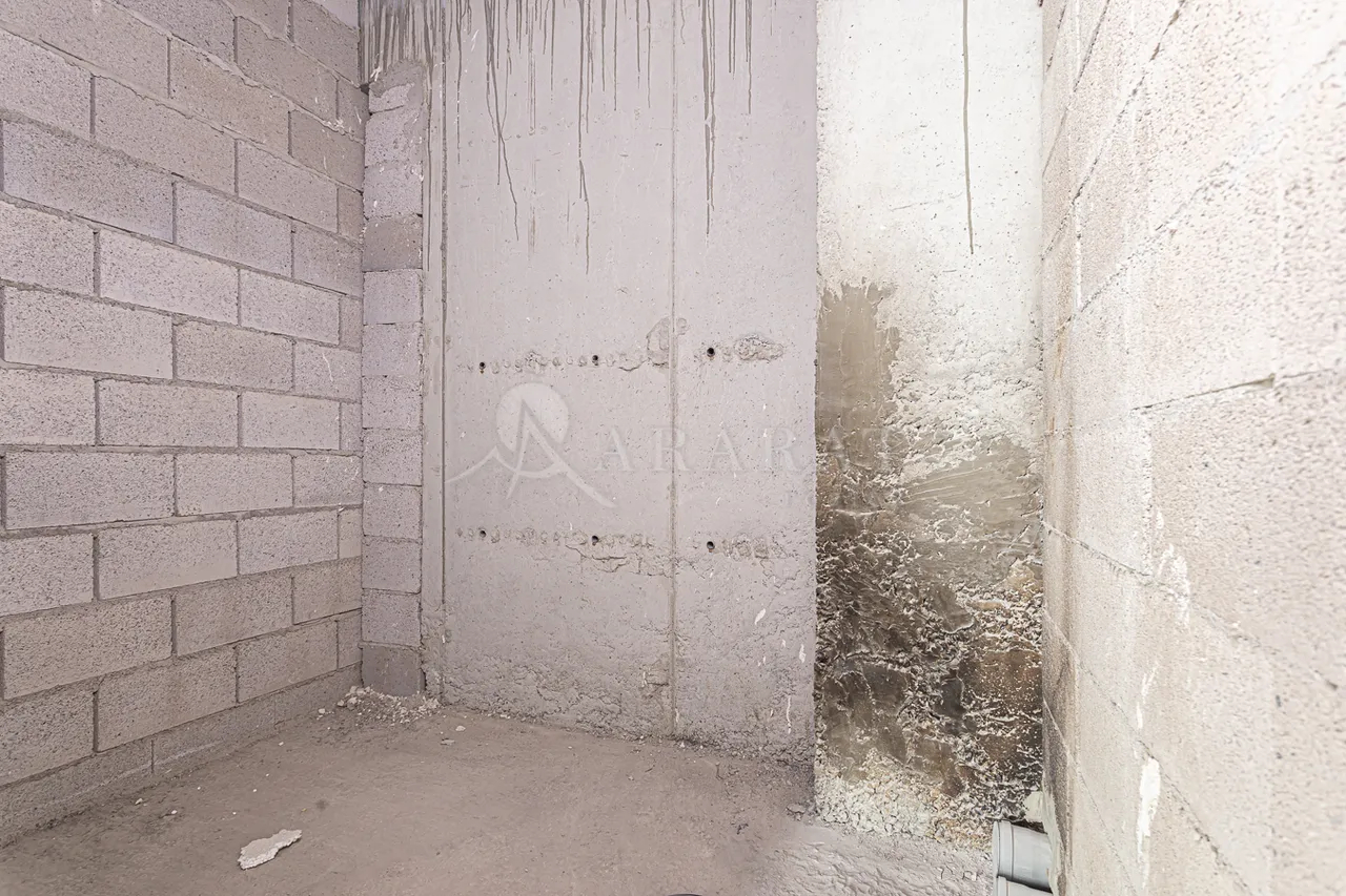 3 սենյականոց բնակարան  Լենինգրադյան փող, Աջափնյակ Երևան, 158066