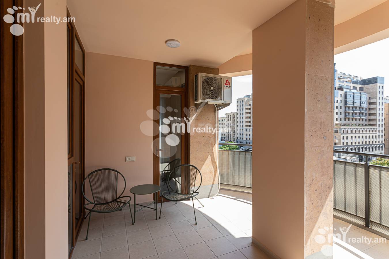 3 bedroom apartment for rent Aram St, Center Yerevan, 156276