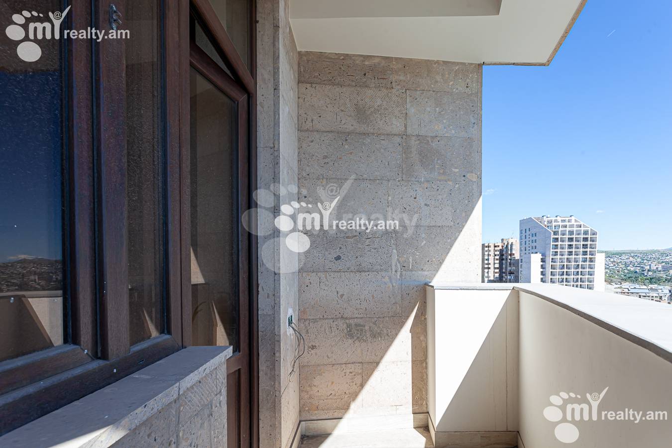 3 bedroom apartment for sale Hayrik Muradyan street, Arabkir Yerevan, 155428