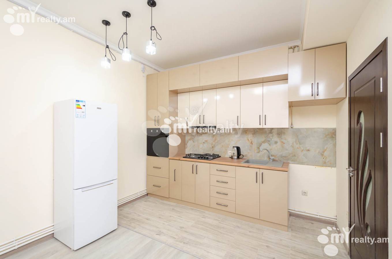 2 bedroom apartment for sale خیابان چارِنتس, مرکز شهر ایروان, 142307