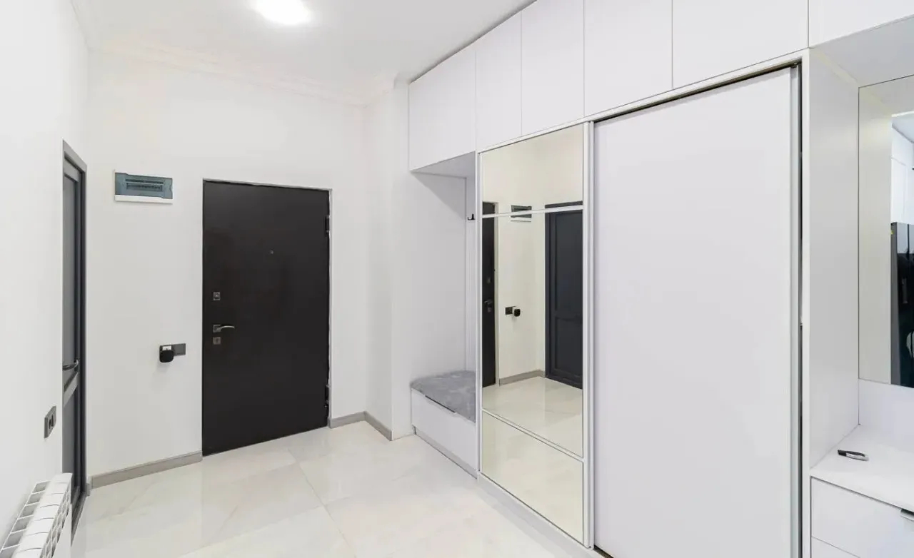 3 bedroom apartment for sale Paruyr Sevak  dis. 17 street, Avan Yerevan, 158523