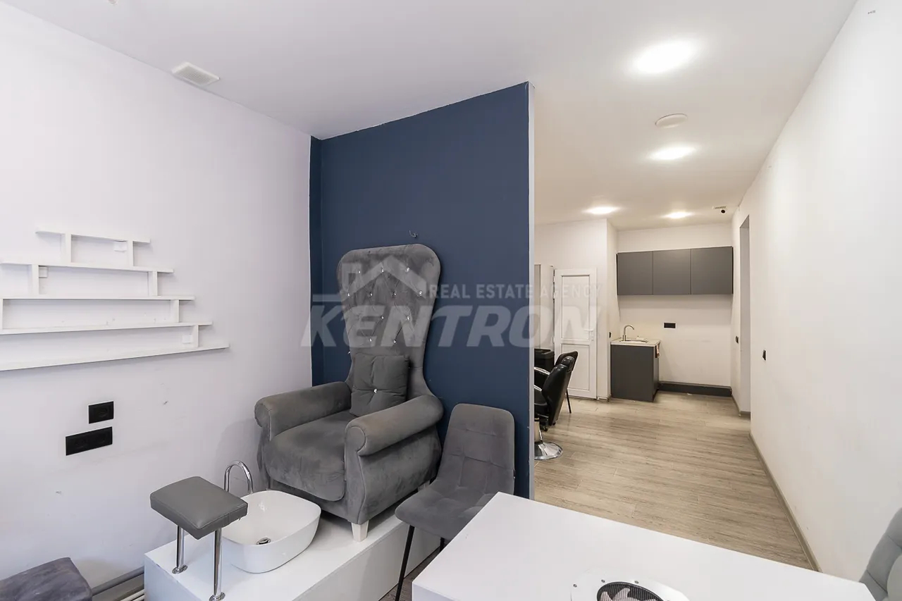 Снять коммерческoе помещение Терян ул, Центр Ереван, 158206