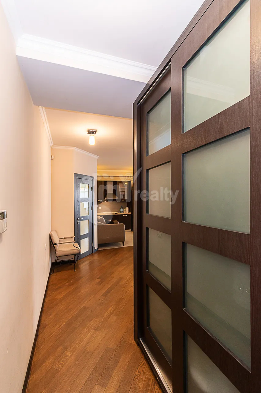3 bedroom apartment for rent Tsitsernakaberd Highway, Center Yerevan, 159492