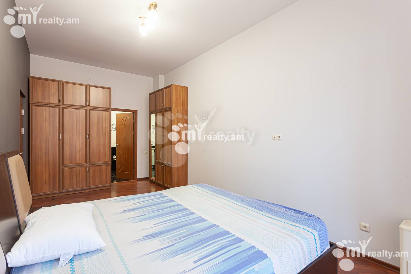 4 bedroom apartment for rent Aram St, Center Yerevan, 154254