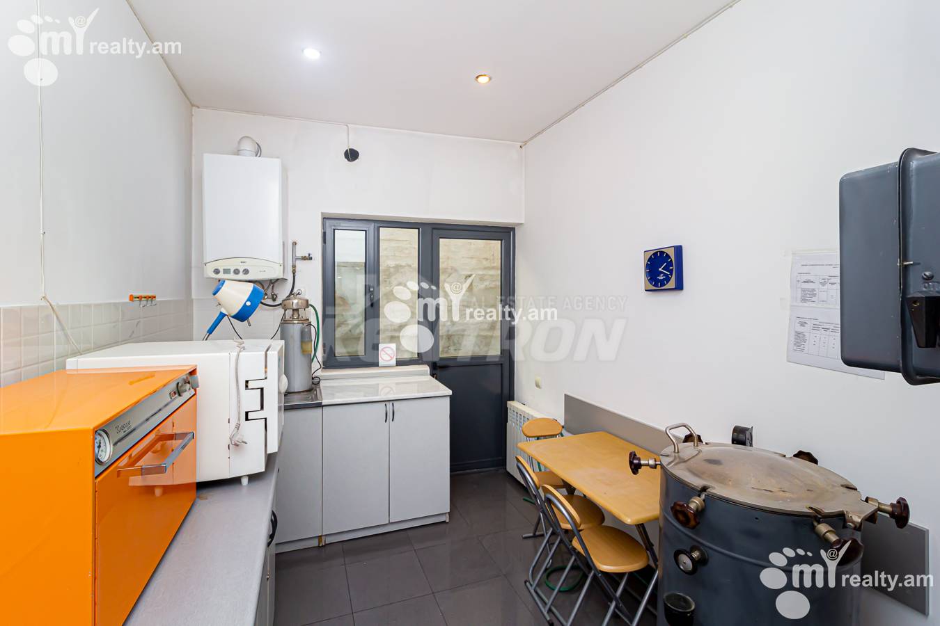 Commercial property for rent Orbeli Yeghbayrner   St, Arabkir Yerevan, 153023