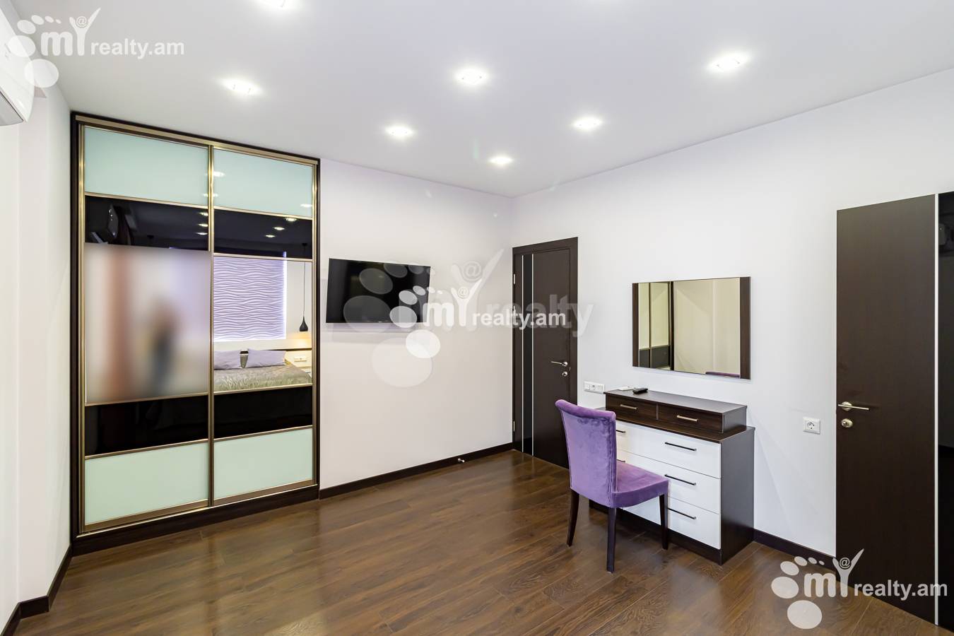 4 bedroom apartment for rent خیابان آرام, مرکز شهر ایروان, 152819