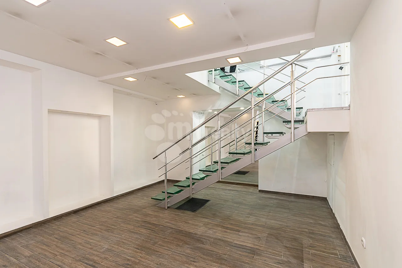Commercial property for rent Sayat-Nova Ave, Center Yerevan, 161843
