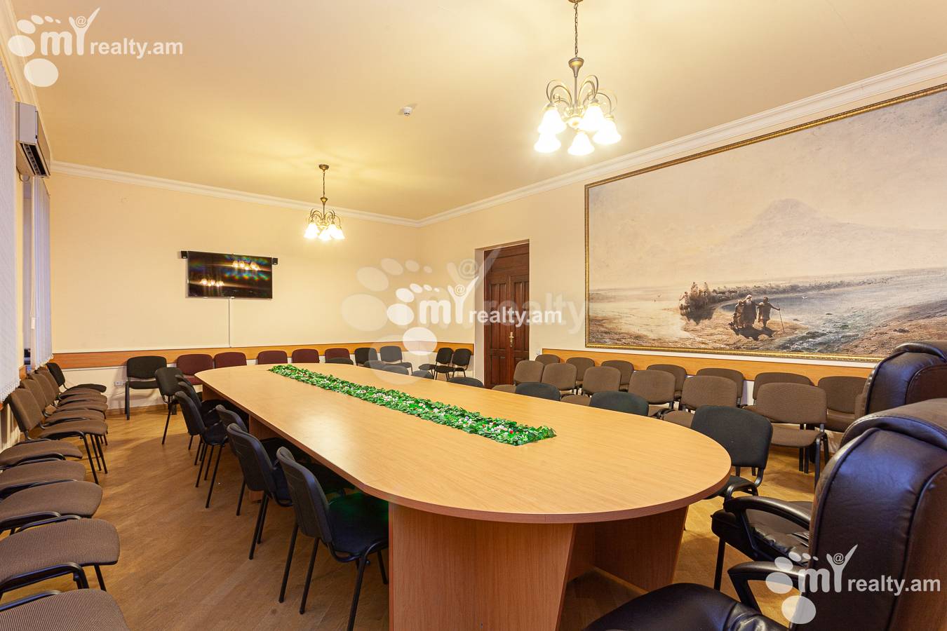 Снять коммерческoе помещение Московян ул, Центр Ереван, 149027