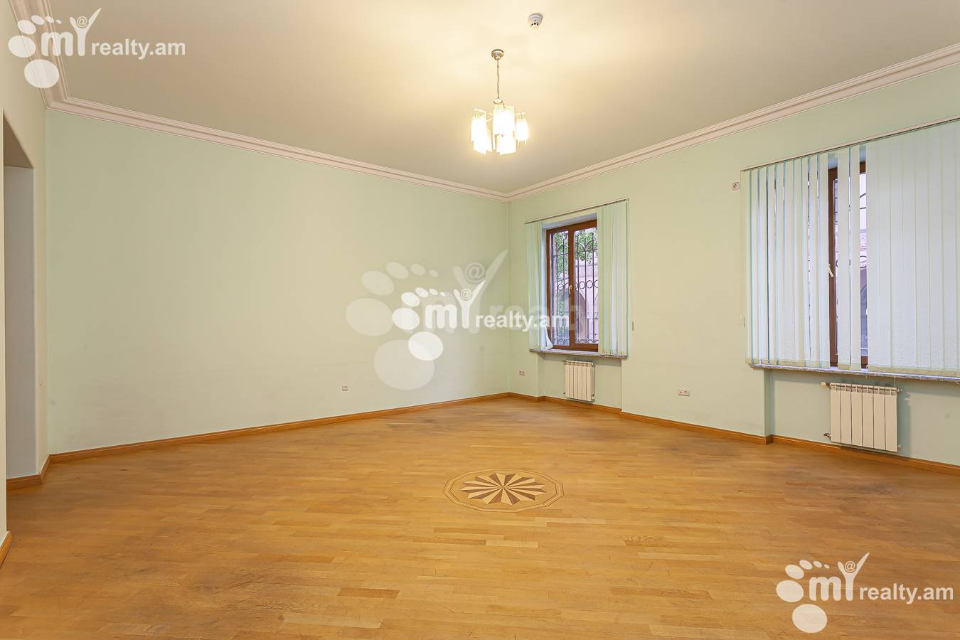 Снять коммерческoе помещение Московян ул, Центр Ереван, 149027