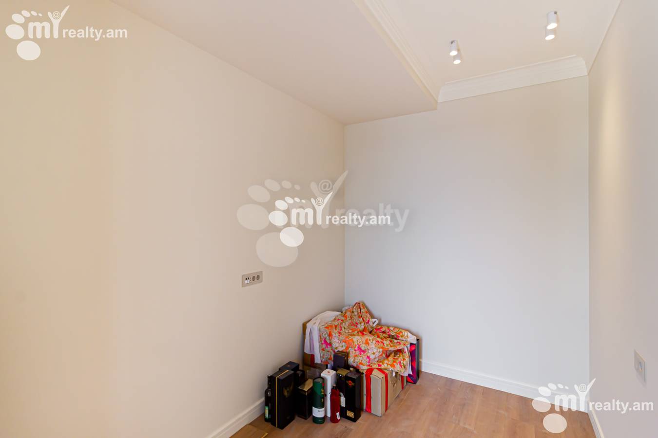 3 bedroom apartment for sale Ruben Sevak.(Arabkir 21 St.), Arabkir Yerevan, 152510