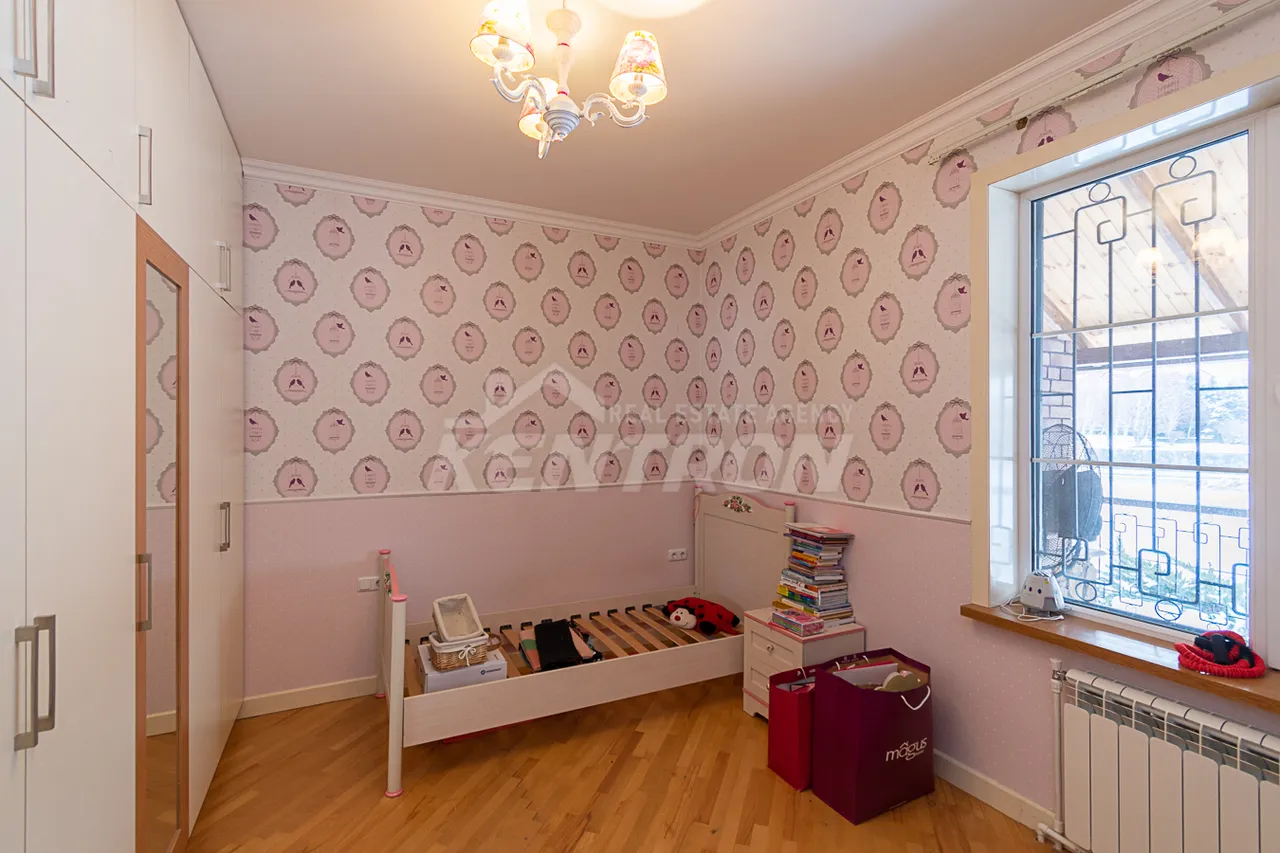 House for sale Vahakni District, Vahagnie Yerevan, 159111
