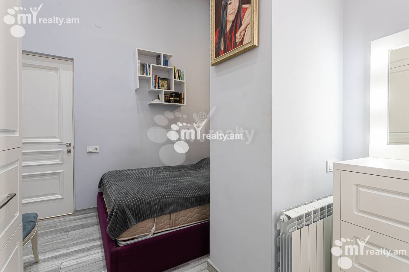 4 bedroom apartment for sale خیابان آدونس, عربگیر ایروان, 156083