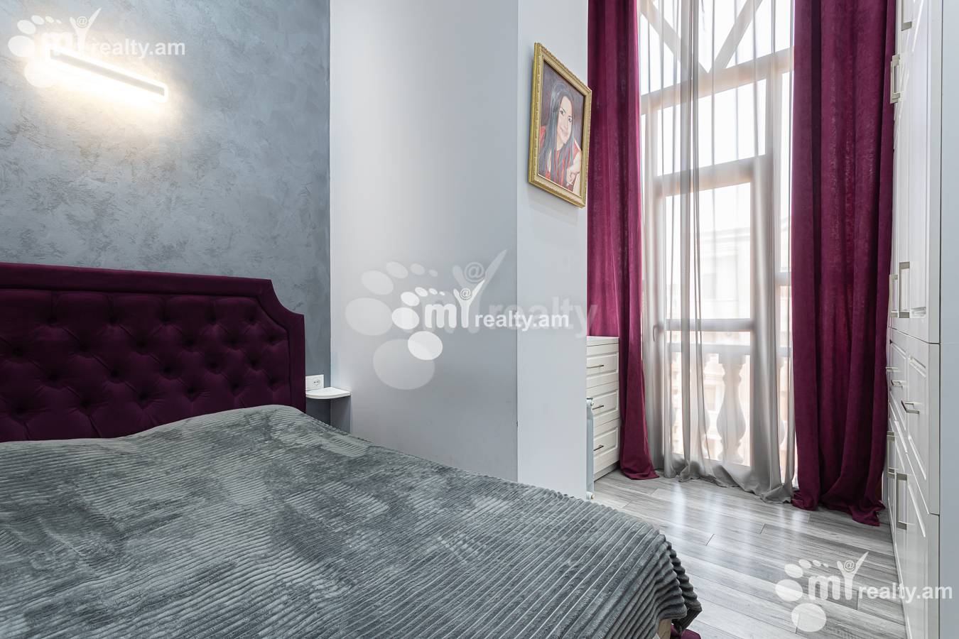 4 bedroom apartment for sale خیابان آدونس, عربگیر ایروان, 156083