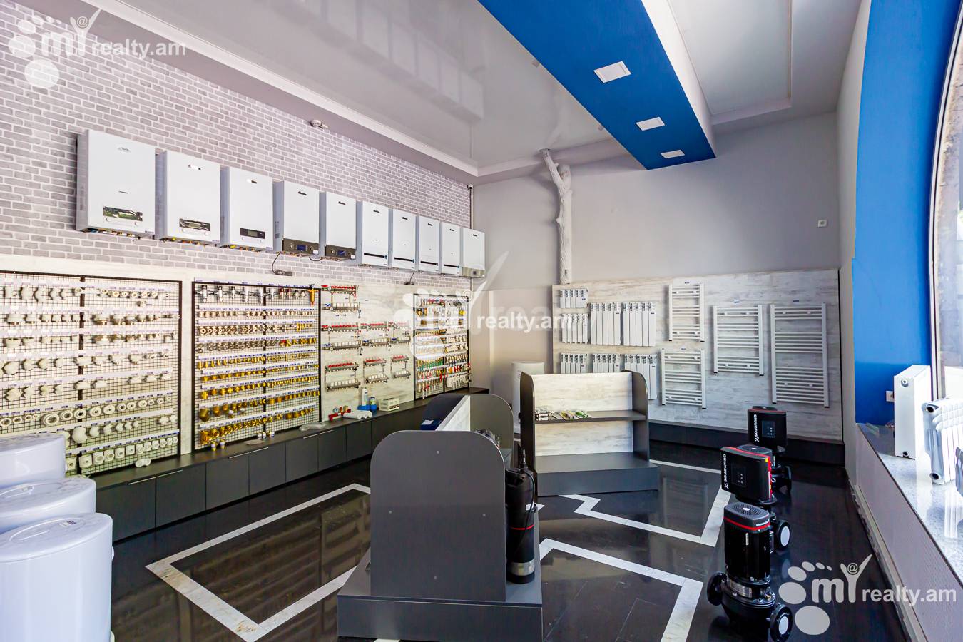 Снять коммерческoе помещение Чаренц ул, Центр Ереван, 151495
