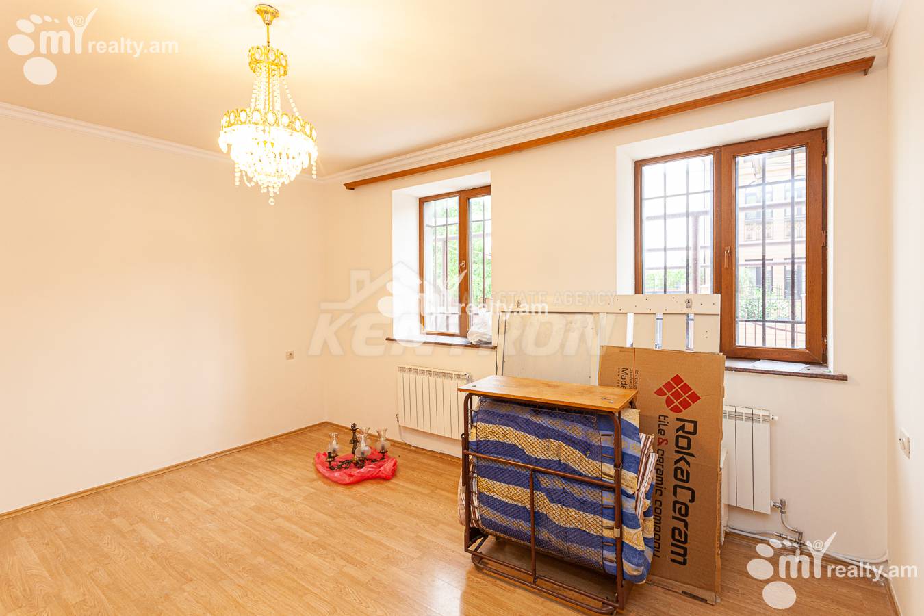 Купить дом Айрик Мурадян улица, Арабкир Ереван, 137027