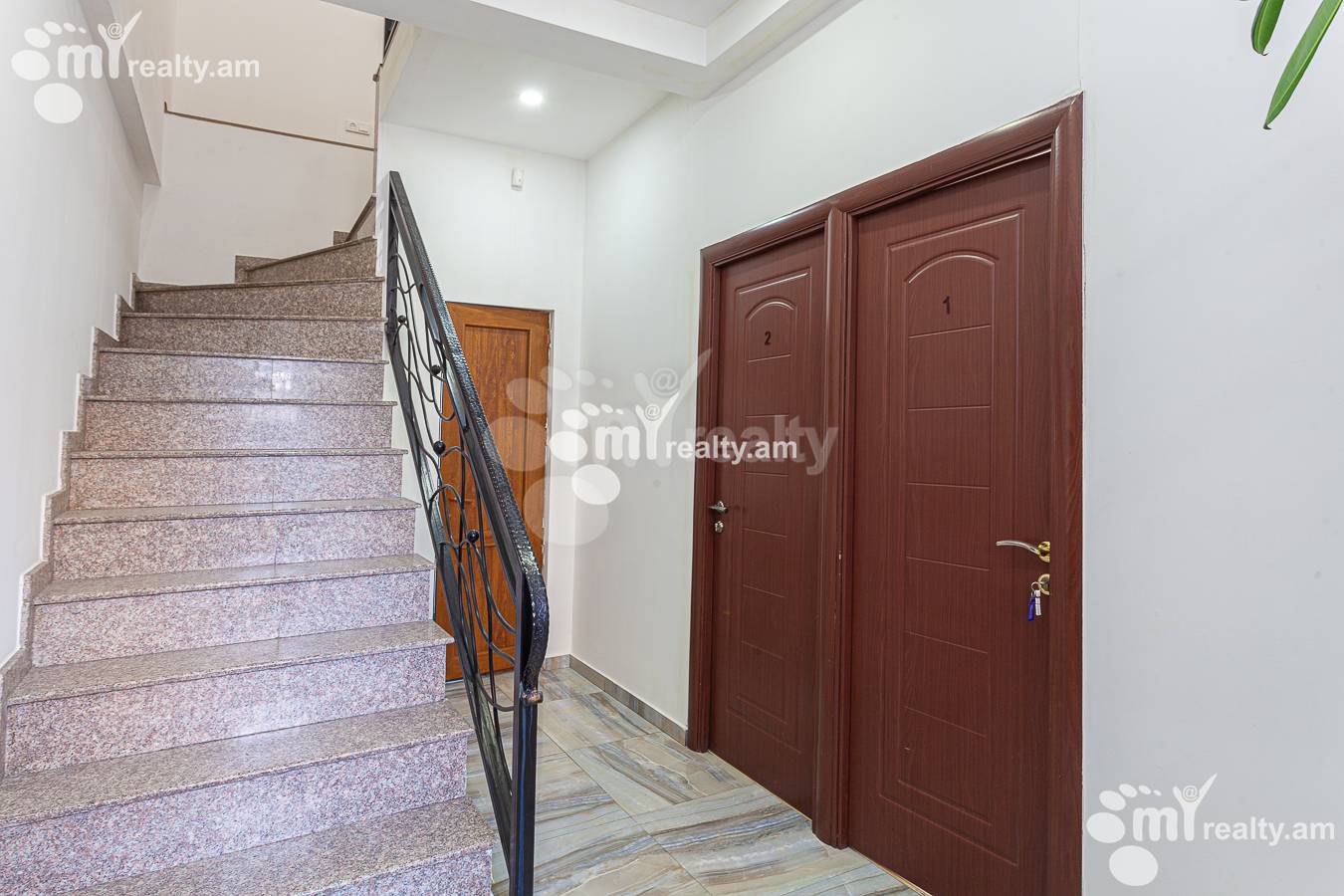 Снять коммерческoе помещение Амбардзумян ул, Арабкир Ереван, 147519