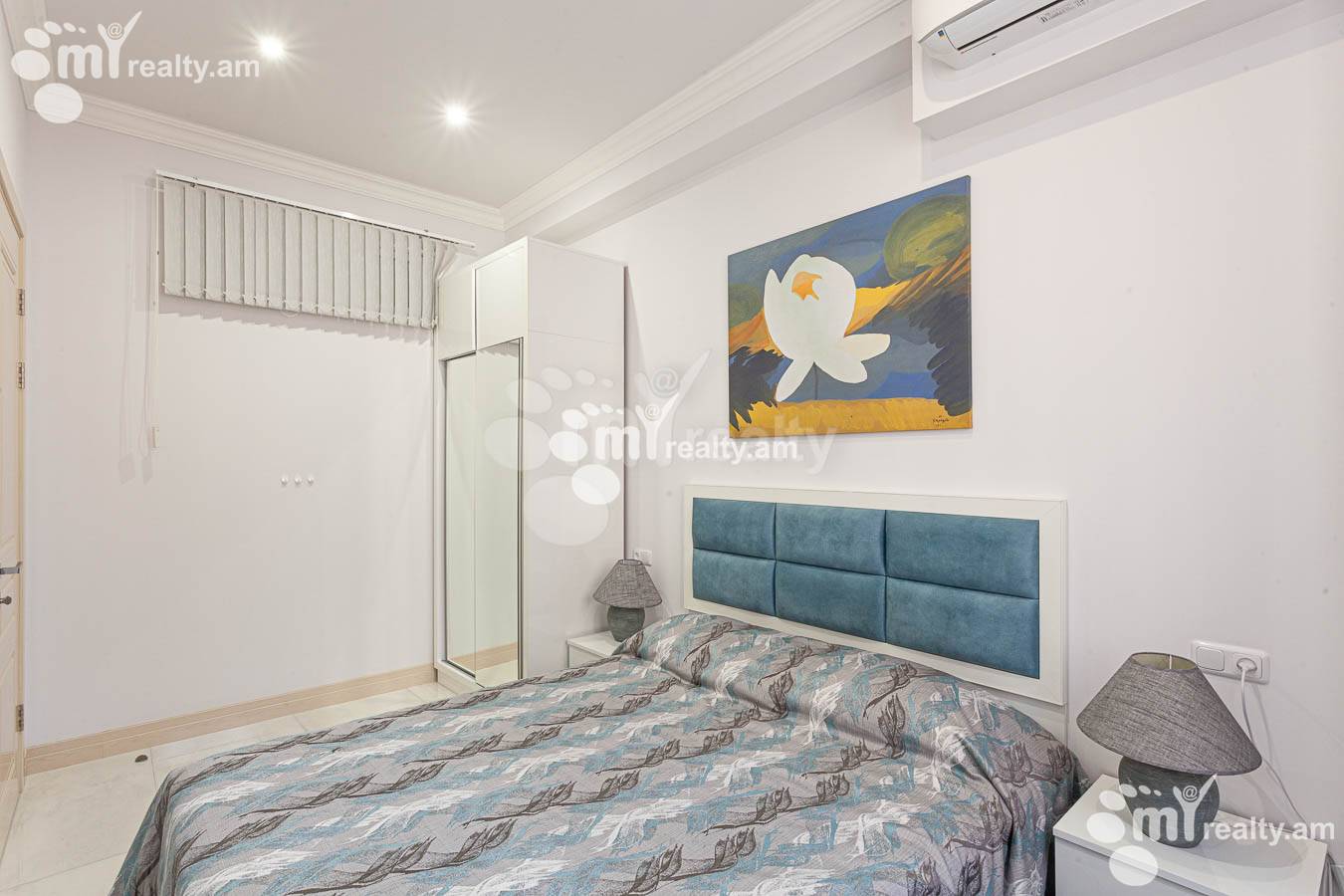 3 սենյականոց բնակարան վարձով Ամիրյան փող, Կենտրոն Երևան, 152995
