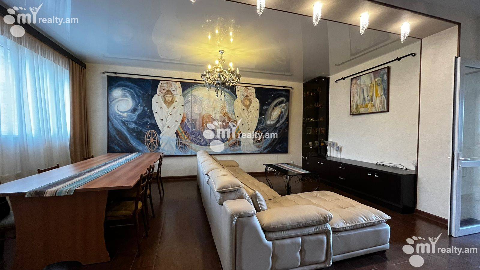 4 bedroom apartment for sale Rostom St, Center Yerevan, 160225
