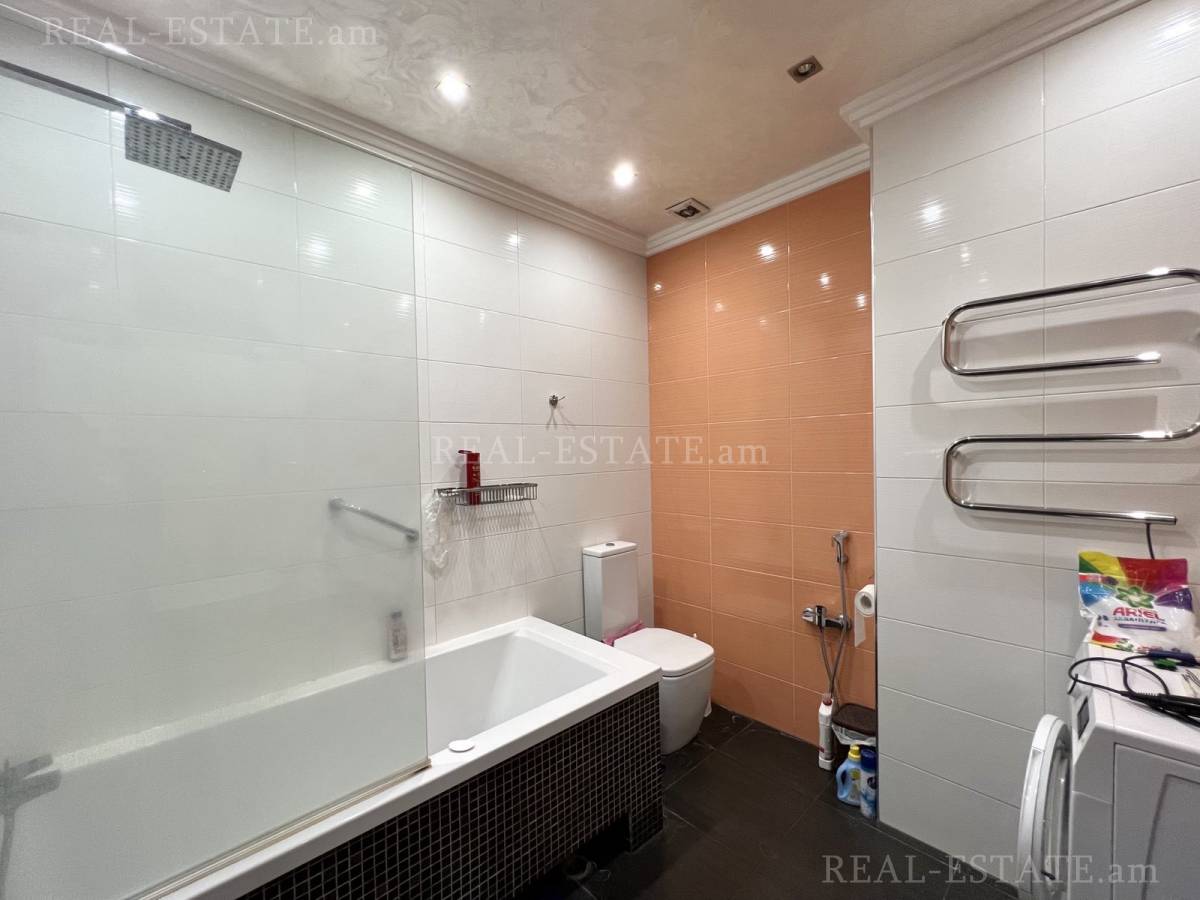 3 bedroom apartment for rent Northern(Hyusisayin)  Ave, Center Yerevan, 128767