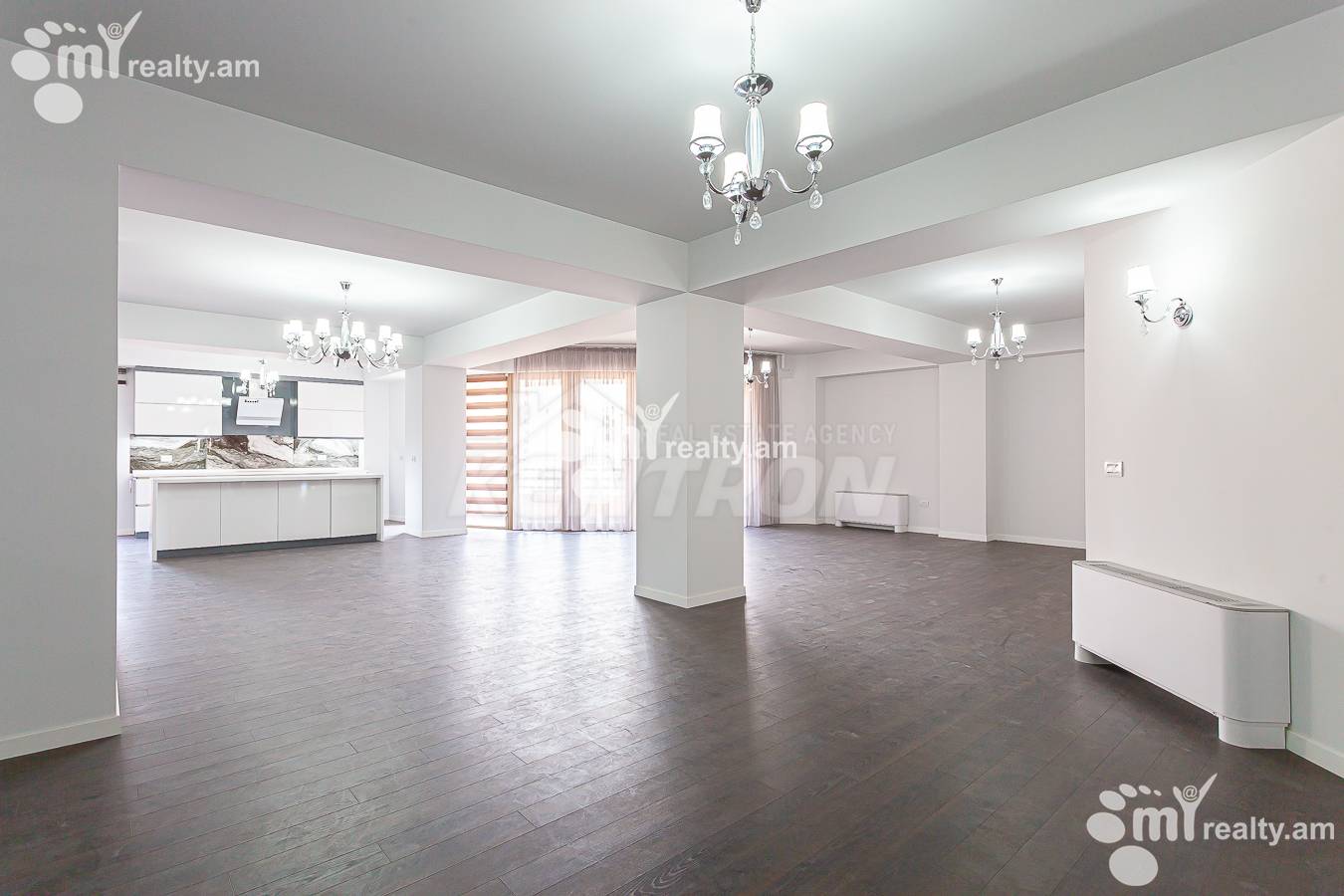 5 bedroom apartment for rent Leo St, Center Yerevan, 153083