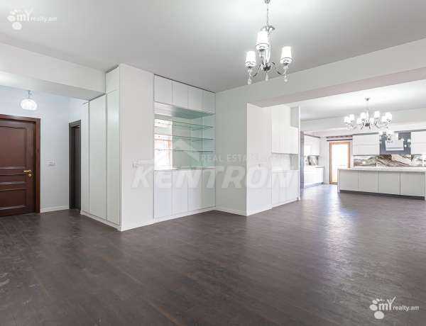 5-bedroom/apartment-for-rent-in-new-construction/Leo+St/Center/Yerevan