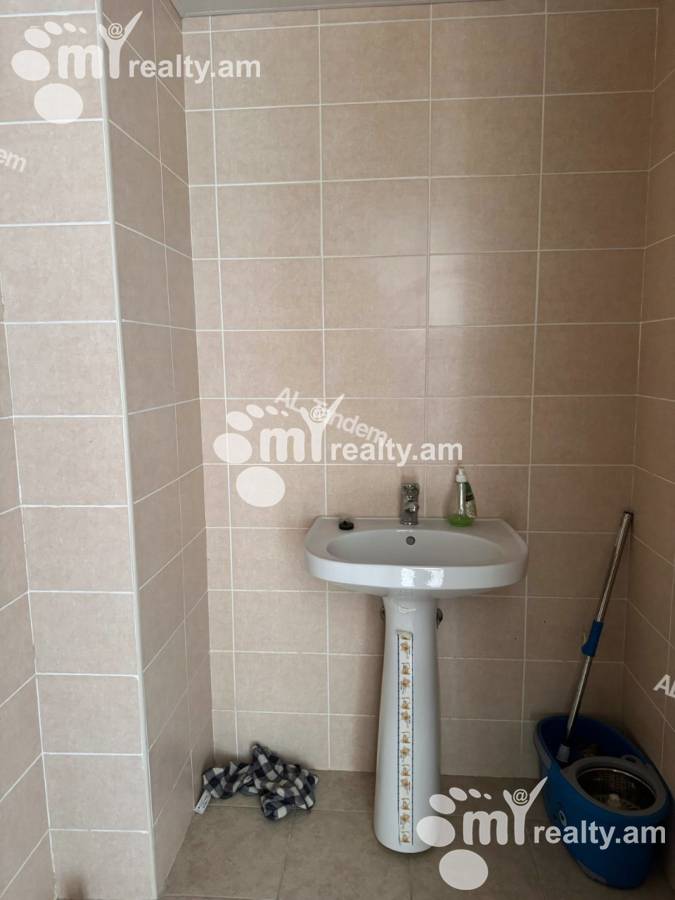 Commercial for rent خیابان آنتارایین, مرکز شهر ایروان, 155678