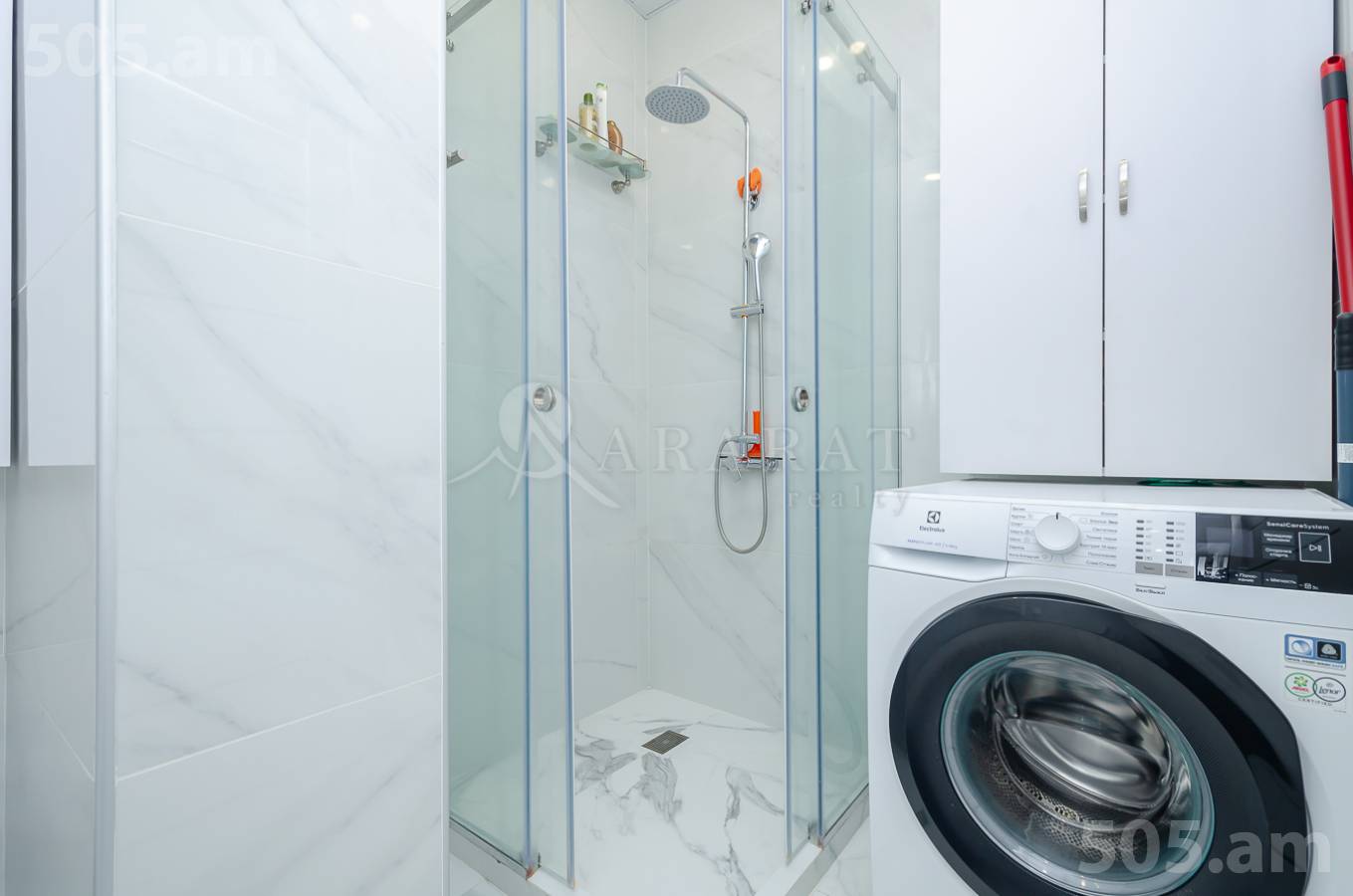 2 bedroom apartment for sale Rostom St, Center Yerevan, 154403