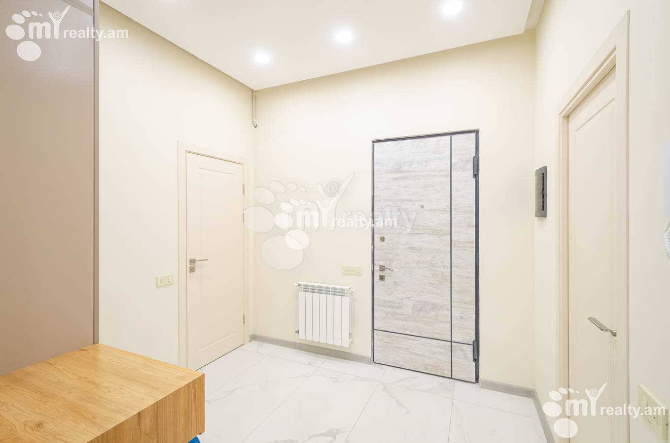 Купить 2 комнатную квартиру К. Улнеци ул., Канакер-Зейтун Ереван, 151482